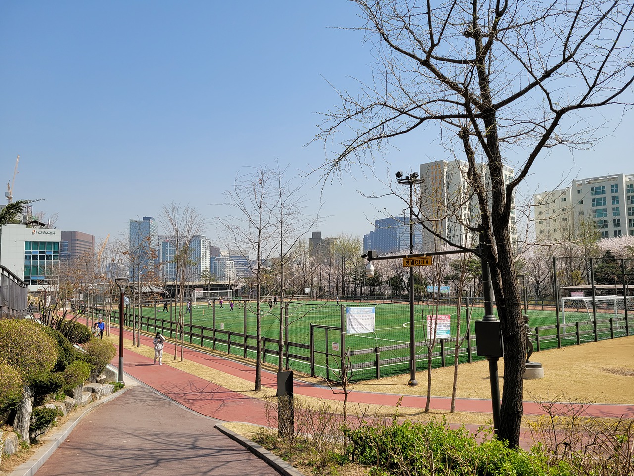 但過度依賴 但過度依賴